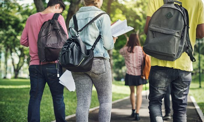 Falta de condições financeiras afasta jovens do ensino superior